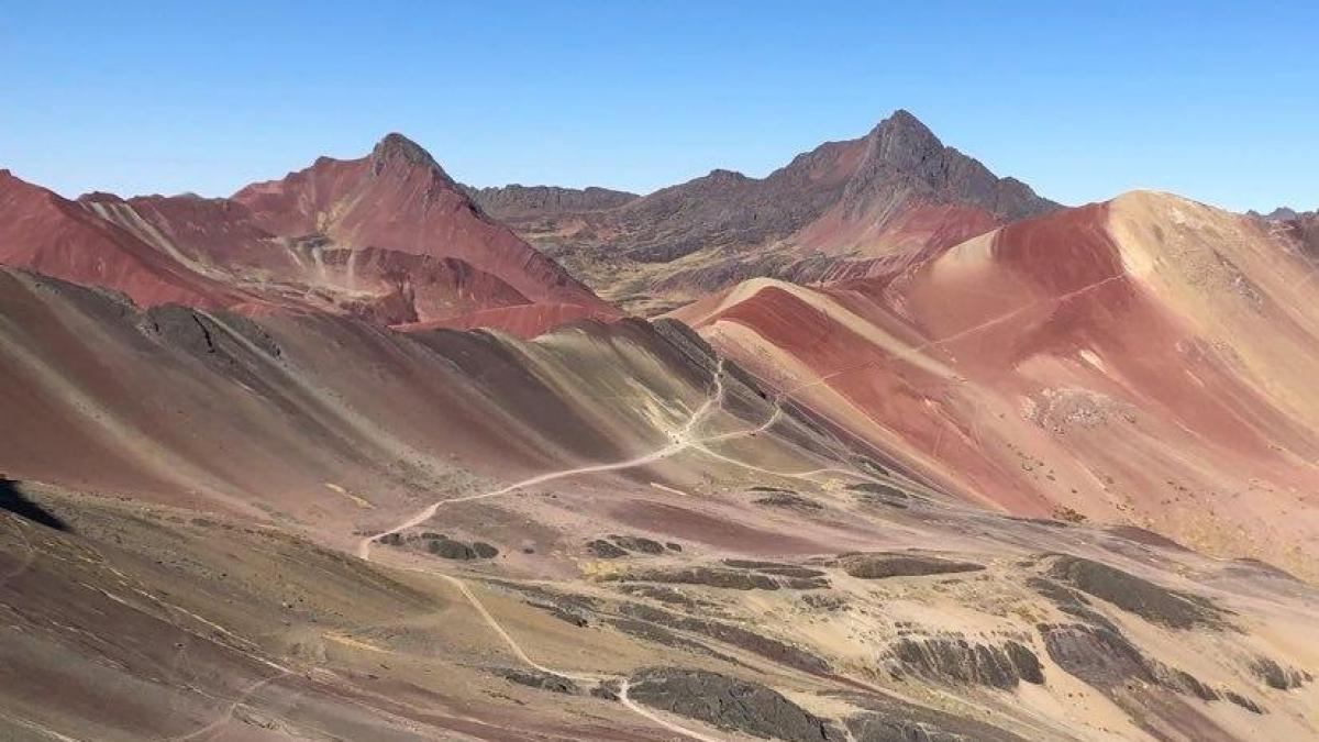 24 04rainbow mountains peru